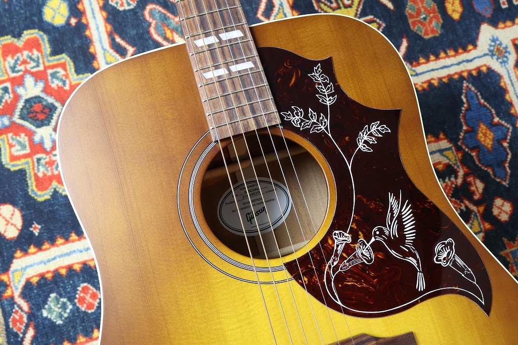 Gibson 【Gibson Expo・お買得!セカンド品市場】Hummingbird Special