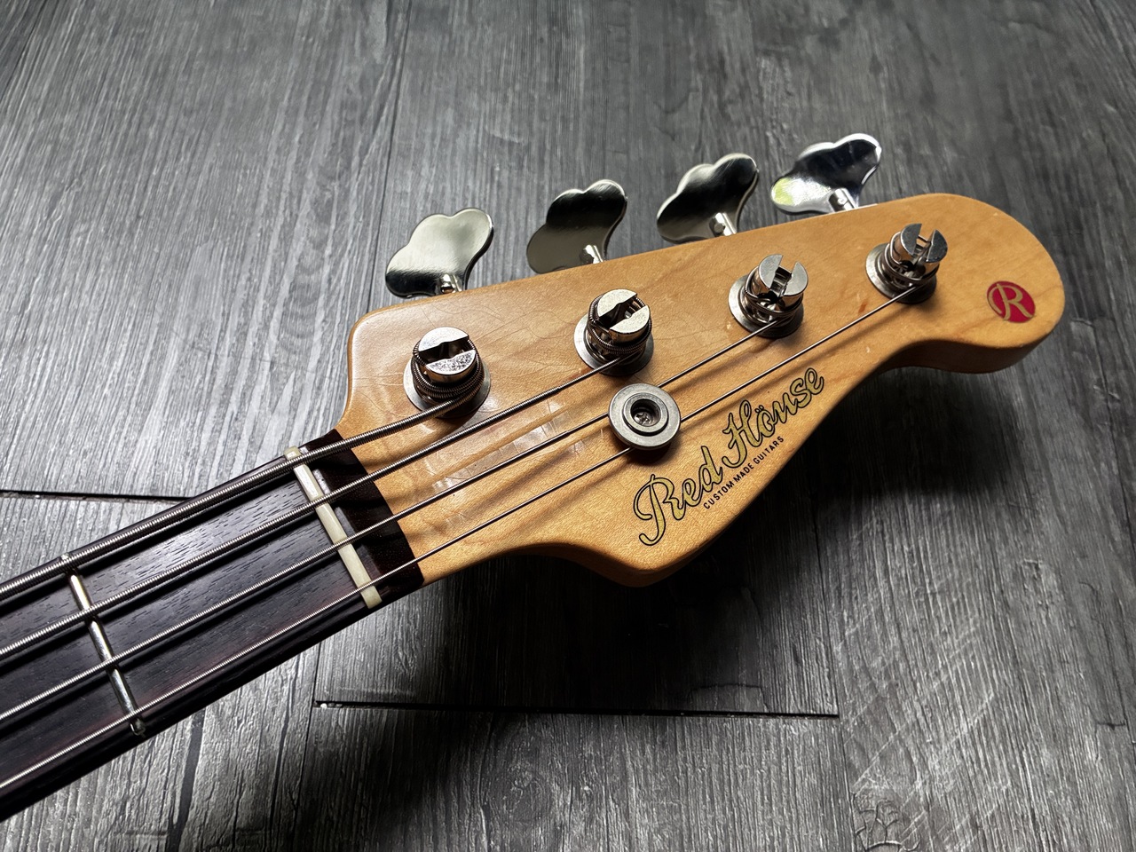 ベース Red House Guitars General P4 Red House General P4 Aged【紹介動画あり】（中古）【楽器検索