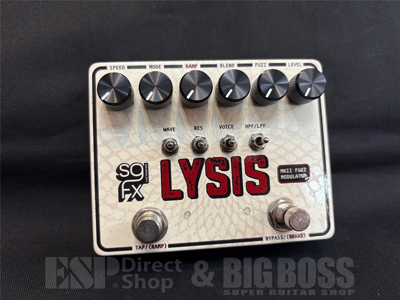 SolidGoldFX LYSIS MKII – Polyphonic Octave Fuzz Modulator