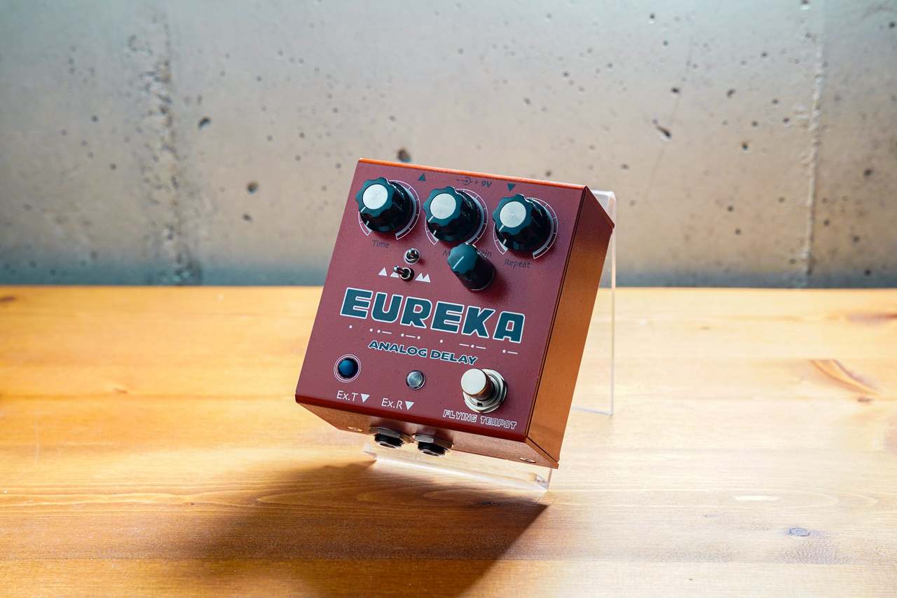 flying teapot 【USED】Flying Teapot / Eureka