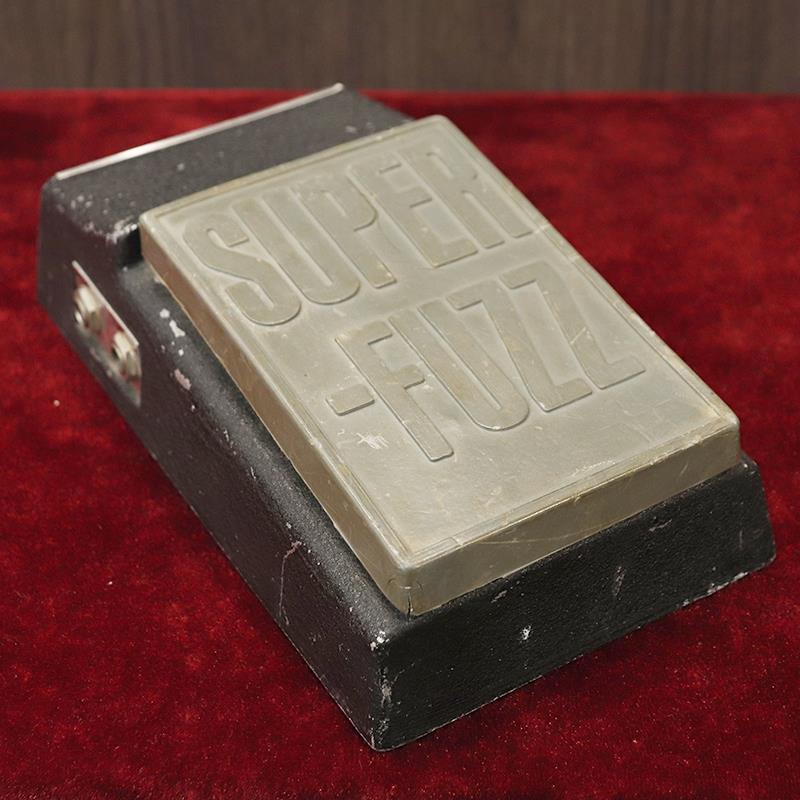 Univox Model U1075 Super Fuzz Black/Green mid70's（ビンテージ）【楽器検索デジマート】