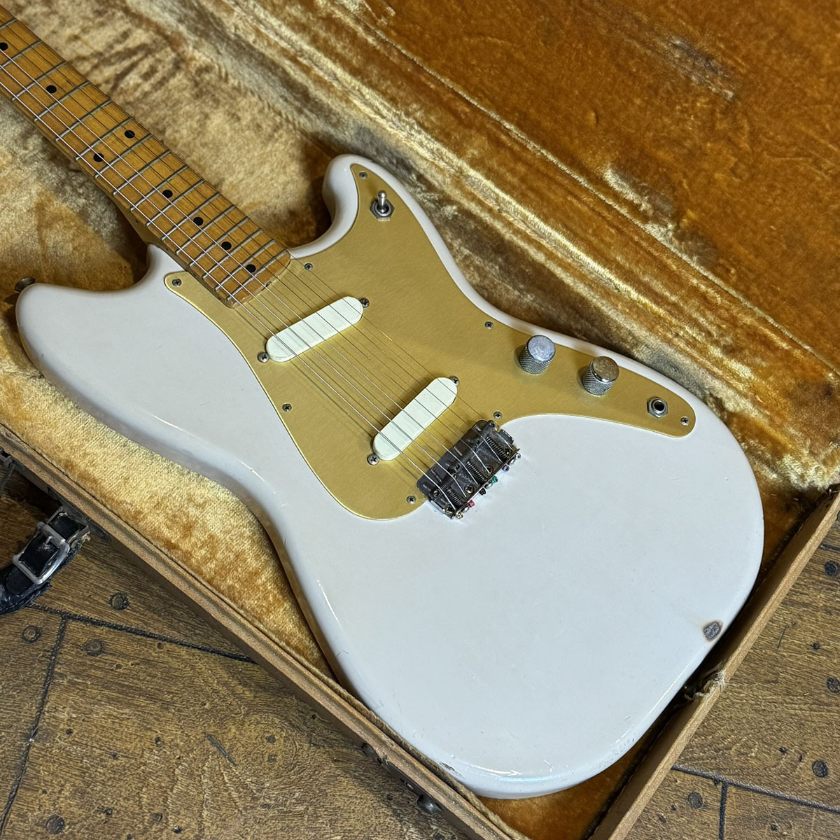 Fender Duo Sonic 1959 【ウィンターセール!】（ビンテージ/送料無料