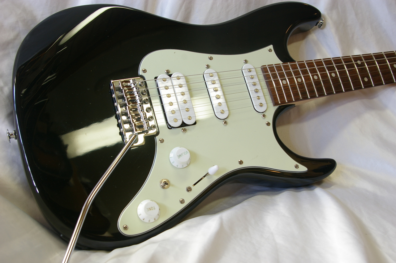 Ibanez AZES40-BK（中古）【楽器検索デジマート】