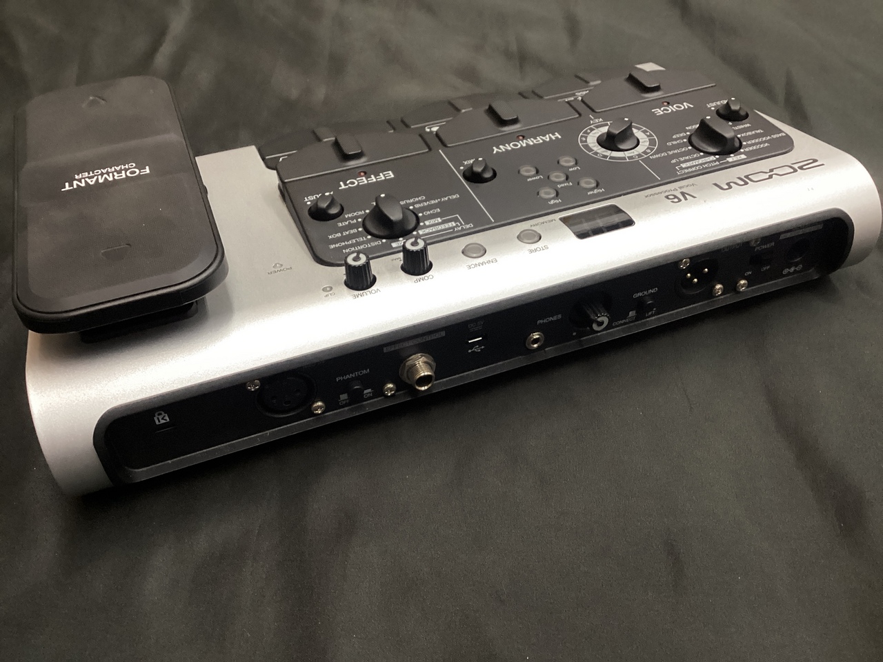 ZOOM V6 Vocal Processor (ズーム ボーカルエフェクター)（中古）【楽器検索デジマート】