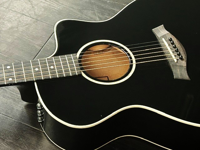 Taylor 214ce BLK 純正ハードケース付き（中古）【楽器検索デジマート】