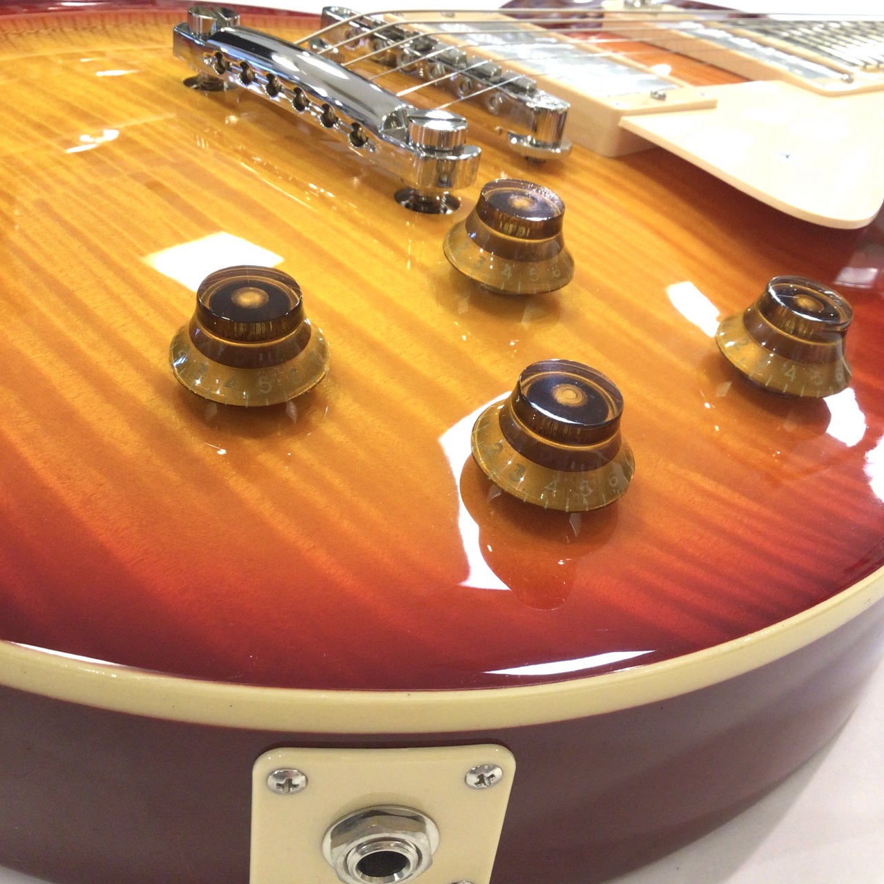 Tokai LS-101F / CS Cherry Sunburst【日本製】（新品/送料無料