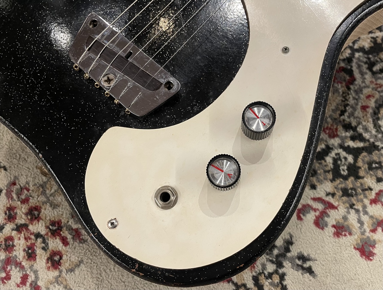 Silvertone #1448 Amp In Case Model (1965年製) ≒2.25kg Silvertone #1448 Amp In Case Model (1965年製) ≒2.25kg