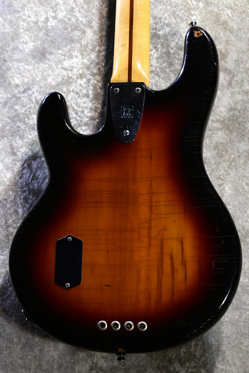 MUSIC MAN Sting Ray Modified 80's-3tone Sunburst-【4.67kg】【80