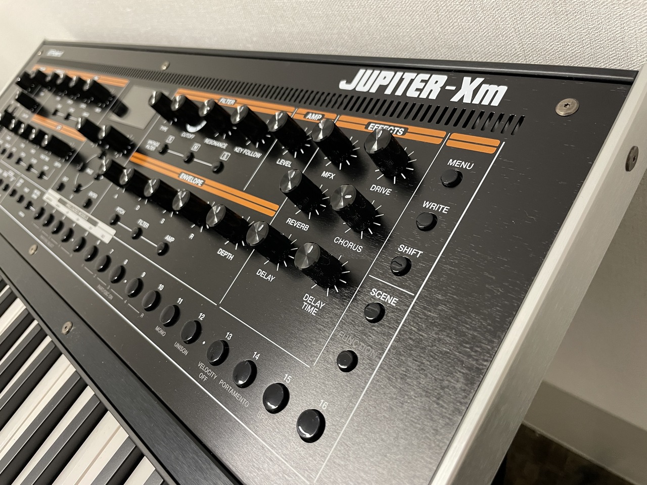 Roland JUPITER-Xm【専用キャリングケース付き】（中古）【楽器検索 