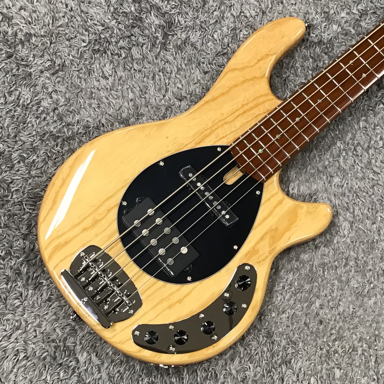 ベース Marcus Miller Z7-5 Sire Marcus Miller Z7 5-String Mint – Chicago Music Exchange