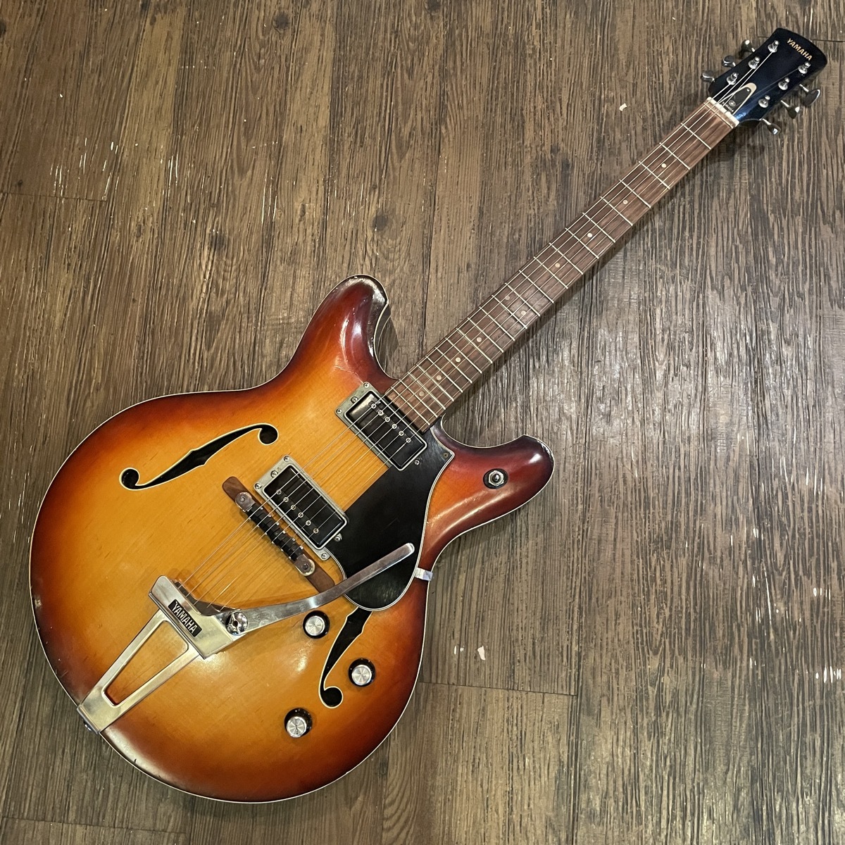 YAMAHA SA-30T セミアコ Electric Guitar エレキギター ヤマハ 