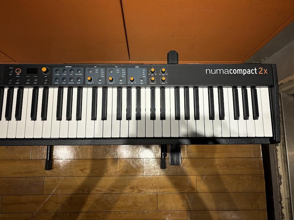 Studiologic Numa Compact 2x（中古/送料無料）【楽器検索デジマート】