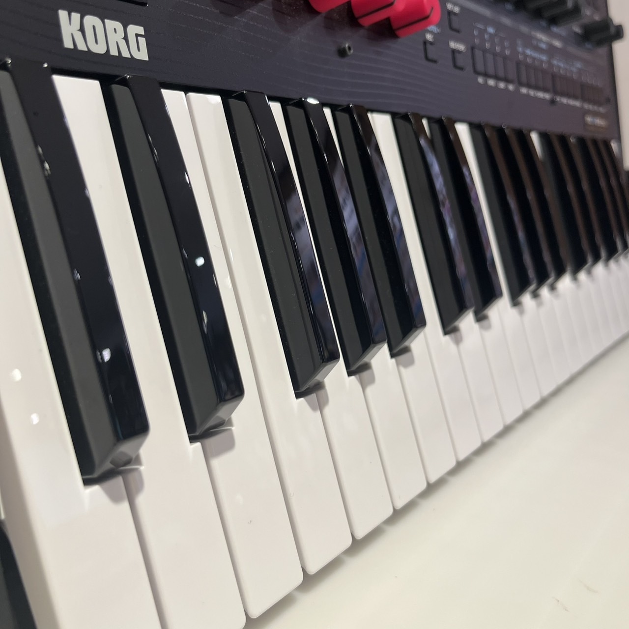 KORG 【展示品特価！】modwave mk2 ( mkII ) 37鍵盤 シンセサイザー