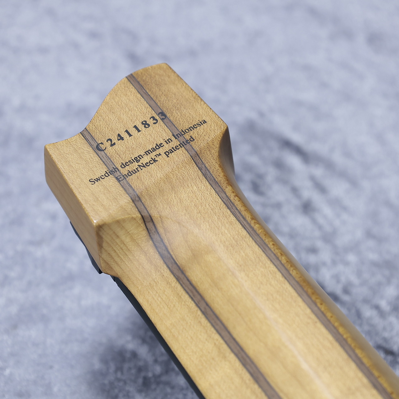 セール中…フランク・オーシャン直筆サイン入り超大型写真‥ Amazon.co.jp: フランクオーシャン直筆サイン入り写真‥ : ホーム＆キッチン