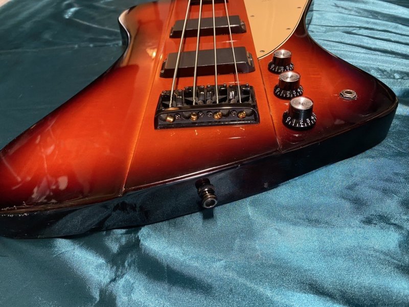 Tokai Thunderbird Type Bass SB（中古）【楽器検索デジマート】