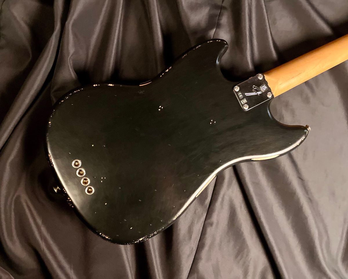Fender JMJ Road Worn Mustang Bass Black エレキベース