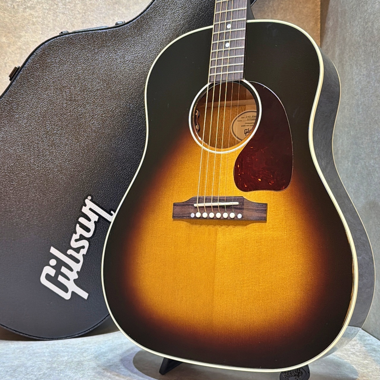 Gibson 【試奏動画あり】J-45 STD Vintage Sunburst #22755006【全音域