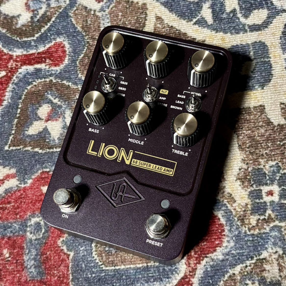 Universal Audio UAFX Lion '68 Super Lead Amp コンパクト