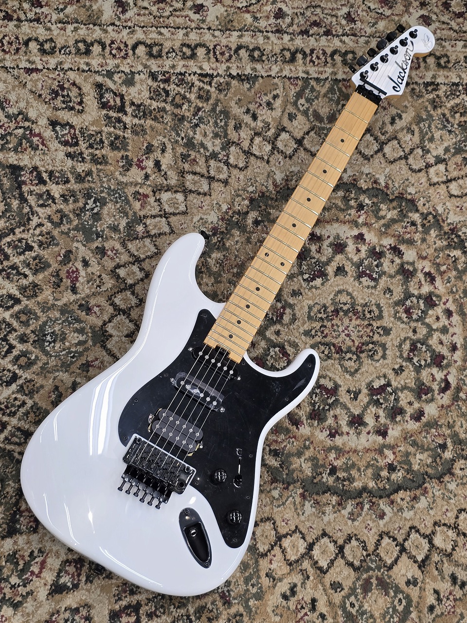 ギター Jackson ADRIAN SMITH IRON MAIDEN Jackson 50th Anniversary Iron Maiden Adrian Smith Jackson SC1