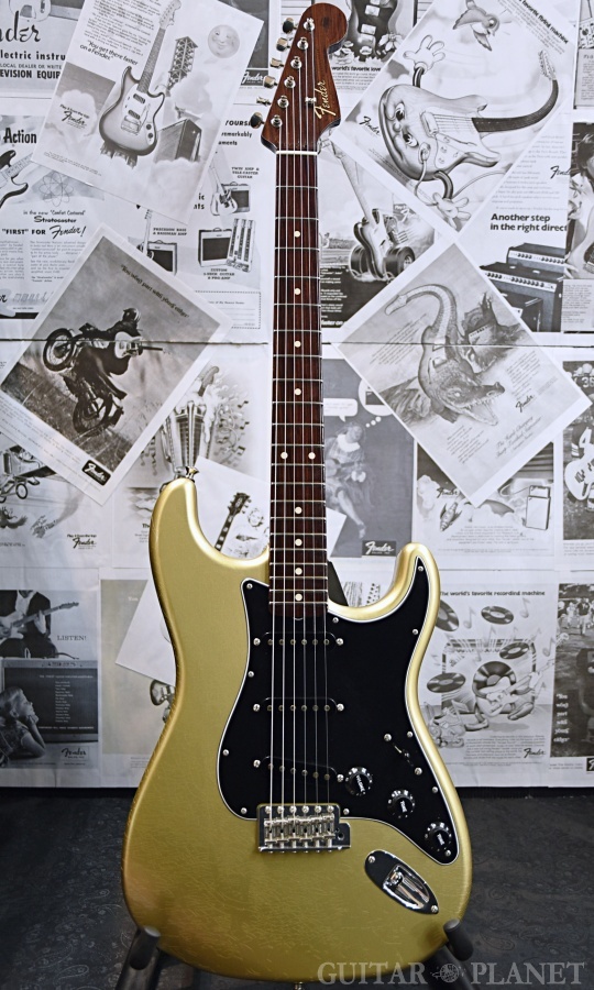 フェンダー・カスタムショップ・ストラトキャスター　ポストモダン Fender Flagship Tokyo限定、特別仕様のPostmodernストラト