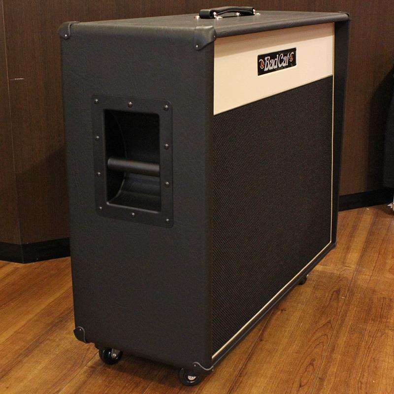 ベースステーション2.0 2つ Badさん専用 Bad Cat ERA 2x12 Extension Cabinet Cream（新品）【楽器検索デジマート】