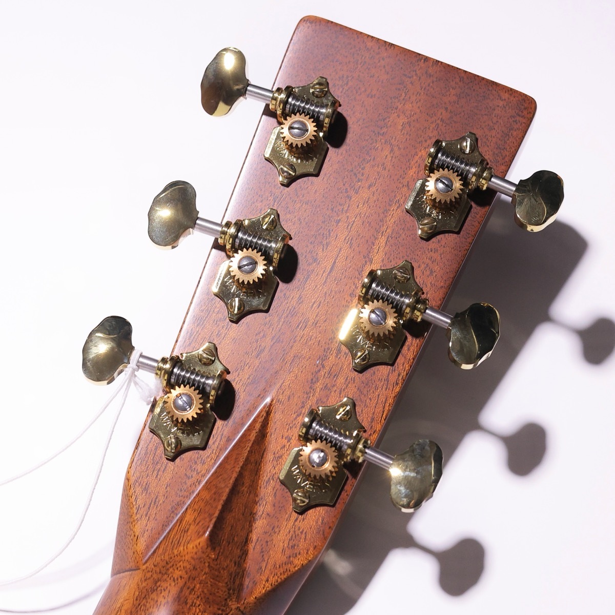 Martin D-28 Modern Deluxe シリアルナンバー:3013023【クロサワ本店