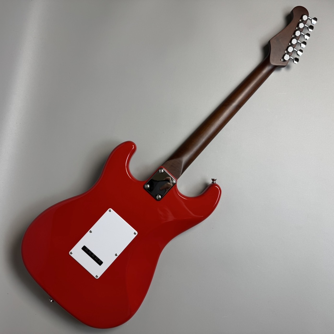【送料込】【美品】BUSKER'S BST-Standard ストラトタイプ Amazon | BUSKERS BST-Standard GWT ストラトキャスター ロース