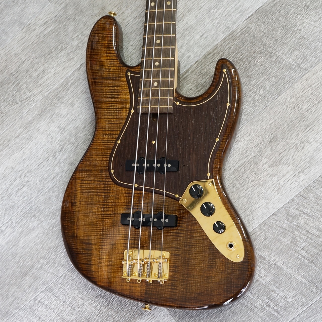 ベース MJ-FT-SP'20/WG BR-B-MH (MOMOSE) MJ-FT-SP'20/WG BR-B-MH | Deviser ｜株式会社ディバイザー