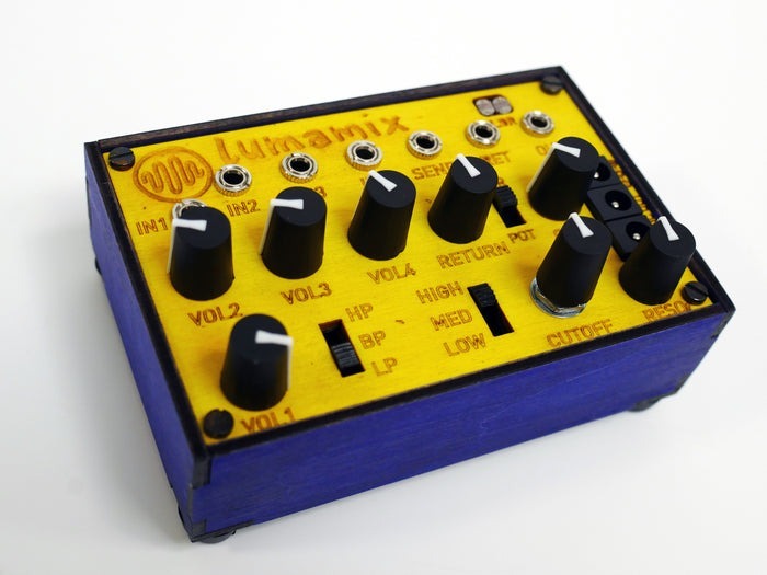 レア！LEP Lumanoise V3 ユーロラック Behringer FOUR LFO | アサイン可能な複数の波形を備えたユーロ