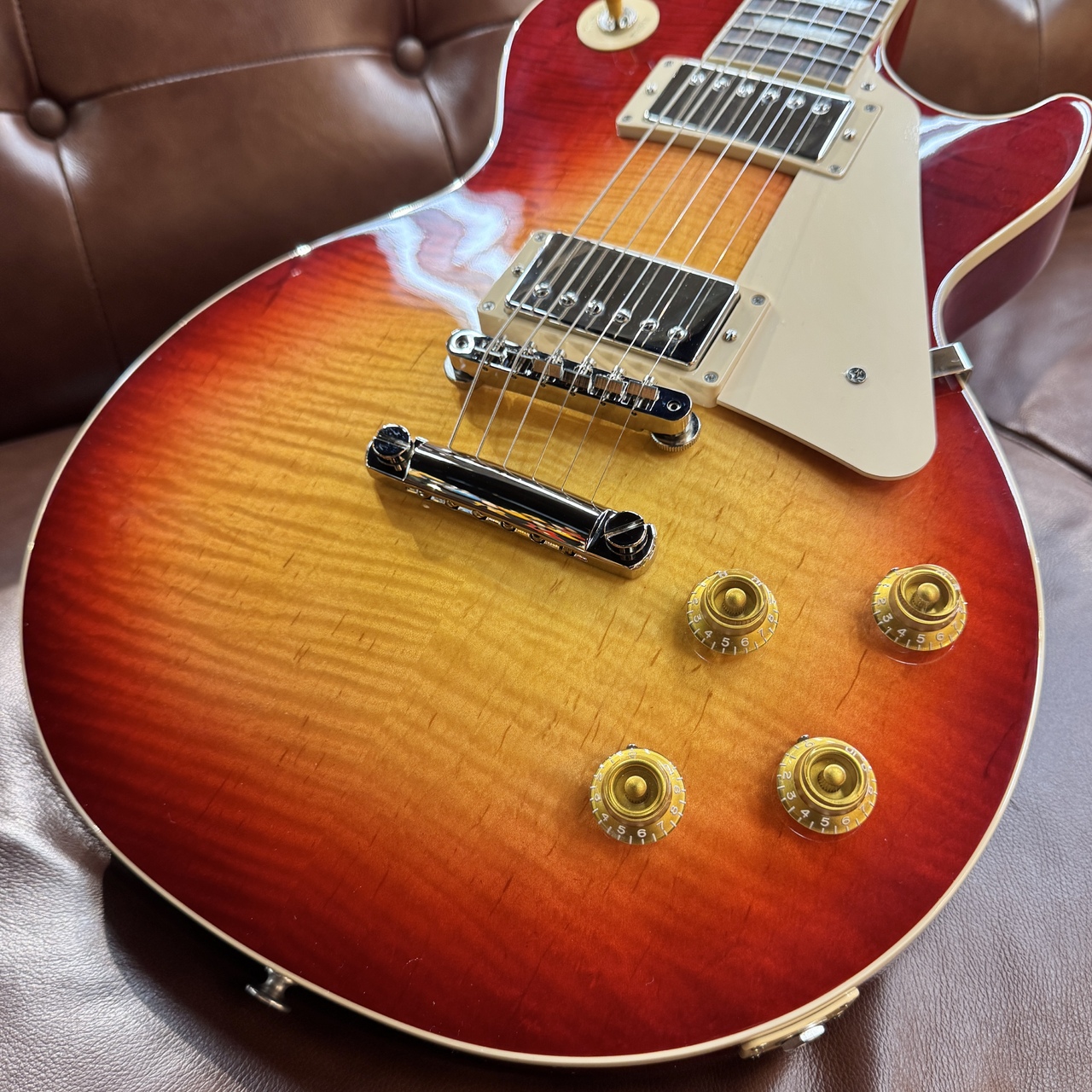 Gibson 【極上トラ杢】Les Paul Standard 