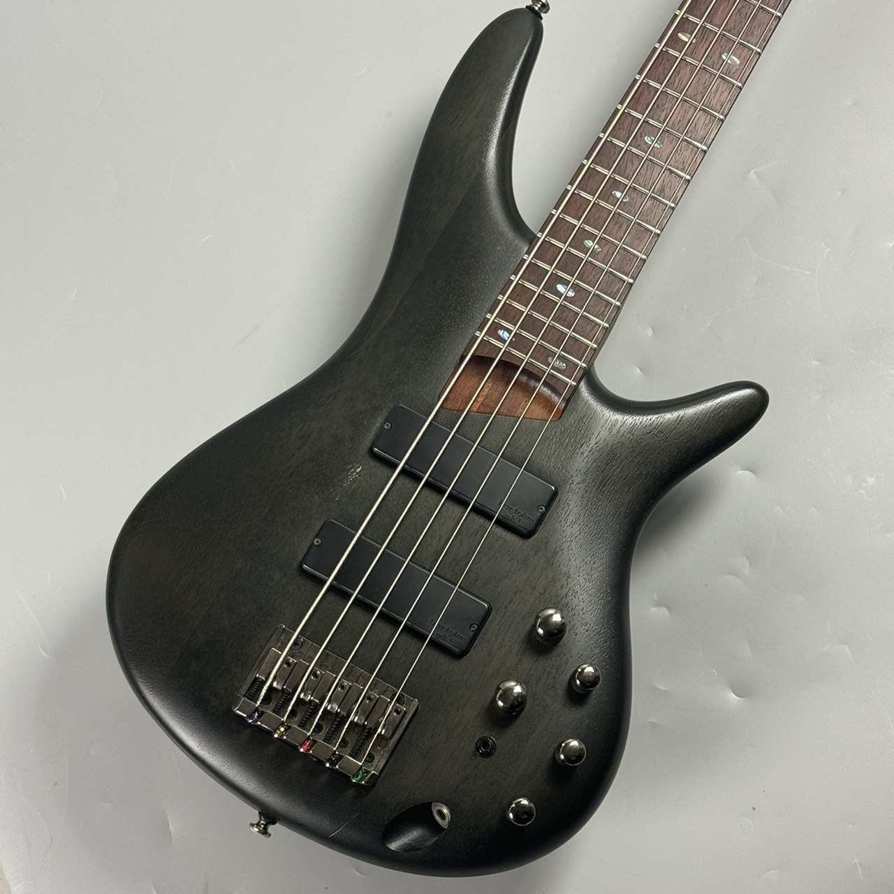 Ibanez SR505 Transparent Black Flat 5弦エレキベース【現物写真