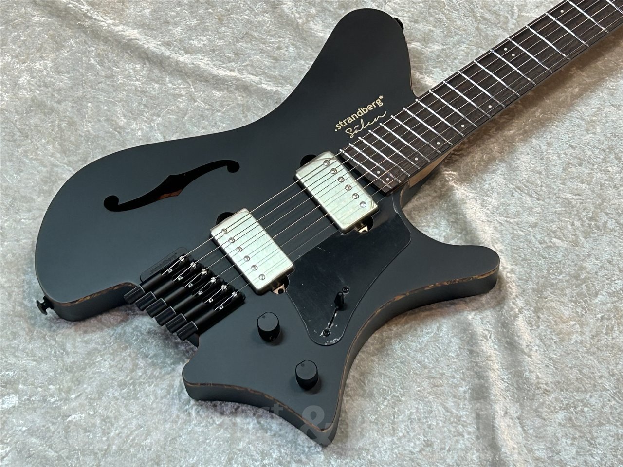 strandberg Salen Jazz NX 6 (Black)
