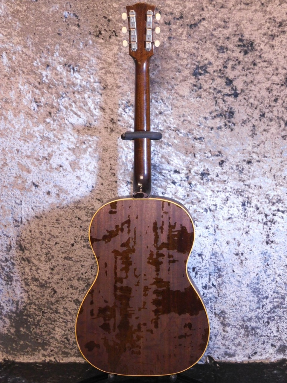 Gibson LG-1 '66（ビンテージ）【楽器検索デジマート】