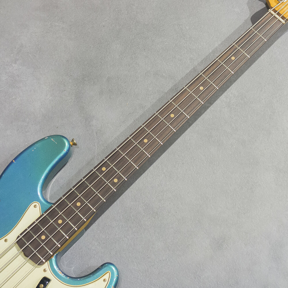 RS Guitarworks Contour Bass '63 Aged Lake Placid Blue Road