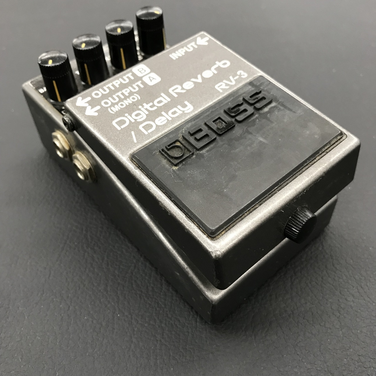 【美品】BOSS RV-3 Digital Reverb Delay おまけ付き BOSS RV-3の買取価格 - エフェクター買取専門店 LOOP（ループ）