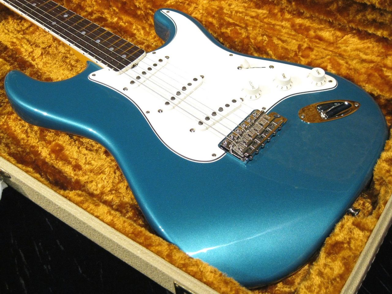 Fender Eric Johnson Stratocaster Rosewood / Lucerne Aqua Firemist