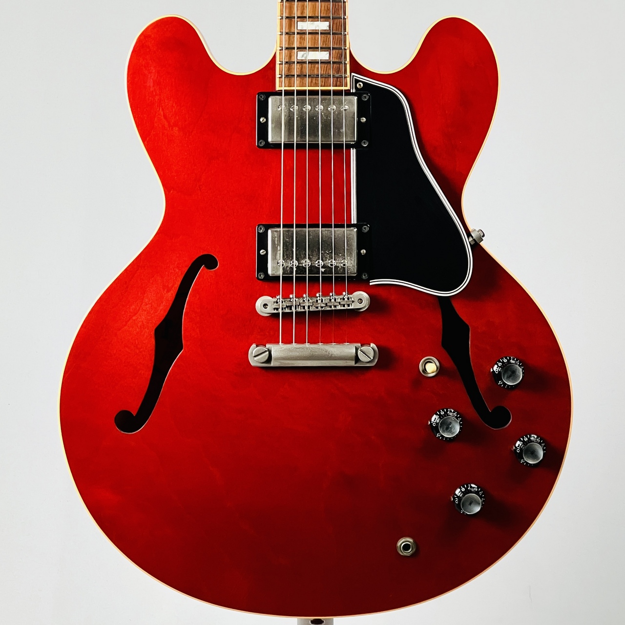 Gibson ES-335　Memphis 赤色 ハードケース付き Gibson Memphis 2005 ES-335 Block Export -Cherry-【3.82kg】（中古