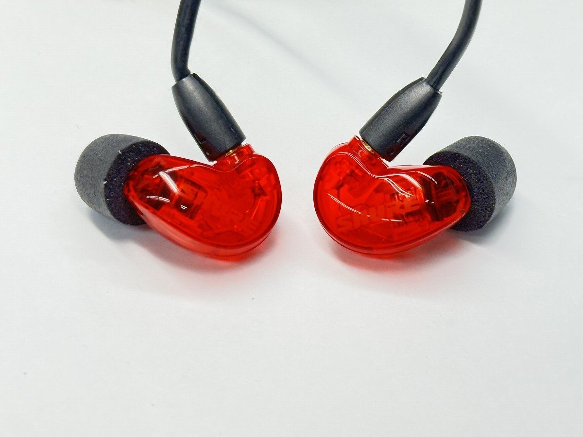 Shure SE215 Special Edition レッド (SE215SPE-RD-A) 高遮音性