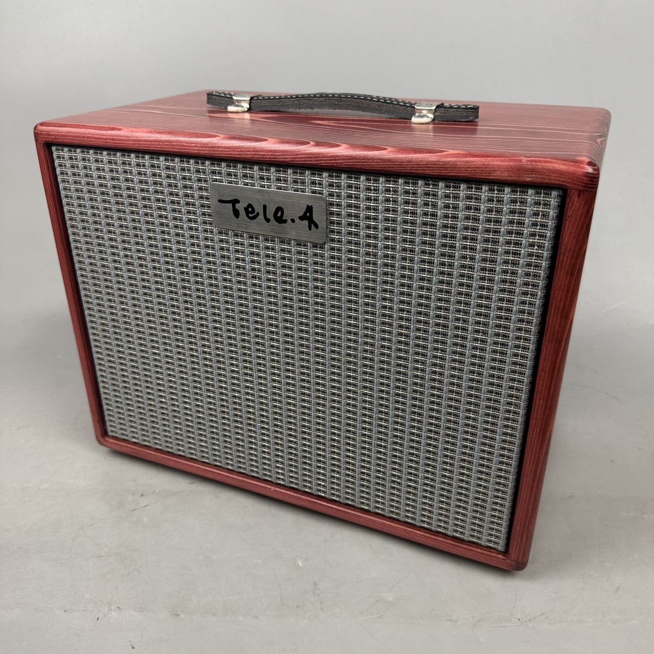 ［新品、未開封] Tele Goodbye,mytribes tele.4 amplifire Tele.4 cabi Warehouse G8A 20 WineRed（中古/送料