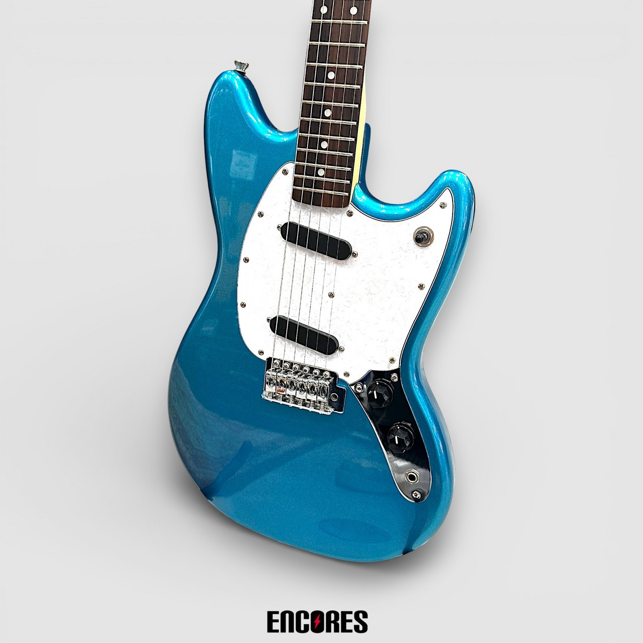 Bacchus BMS-1R ムスタングタイプ（中古）【楽器検索デジマート】