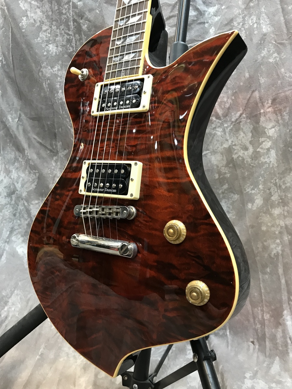 FERNANDES RAVELLE DELUXE（中古）【楽器検索デジマート】