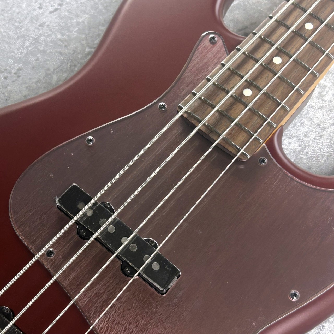 Fender Made in Japan Hybrid II 2026 Collection Jazz Bass Satin
