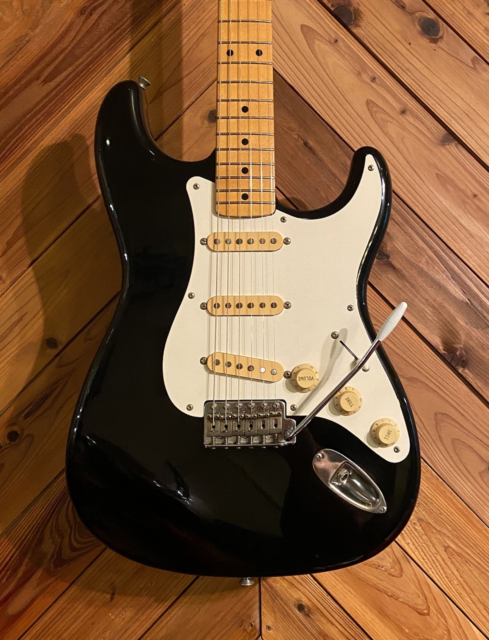 Eシリアル 1986年製 Fender Japan ST57-55 Eシリアル 1986年製 Fender Japan ST57-55