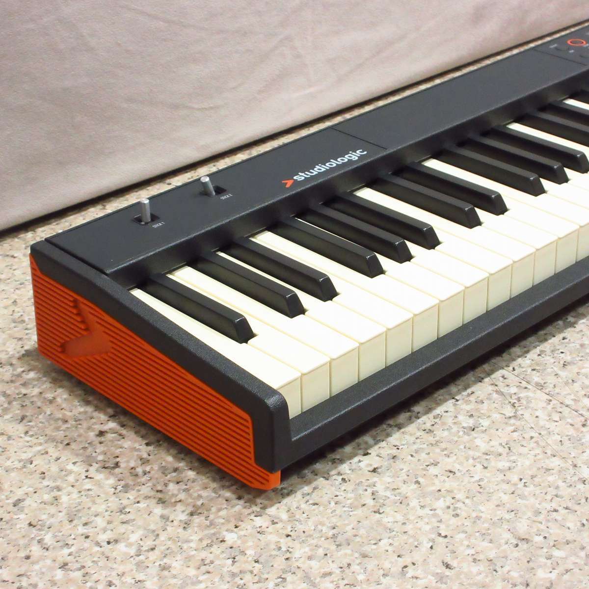 studiologic numacompact 2 電子ピアノ Studiologic Numa Compact 2 スピーカー内蔵ステージピアノ 【横浜店