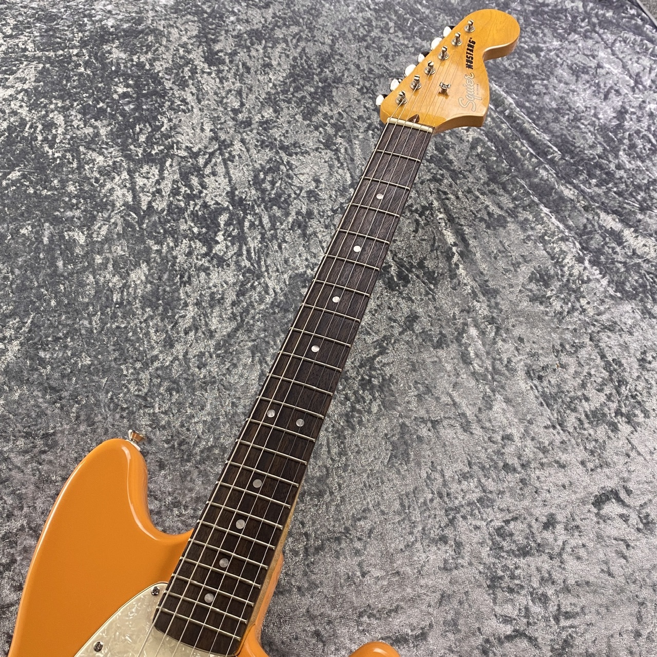 Squier by Fender FSR Classic Vibe '60s Competition Mustang LRL PPG