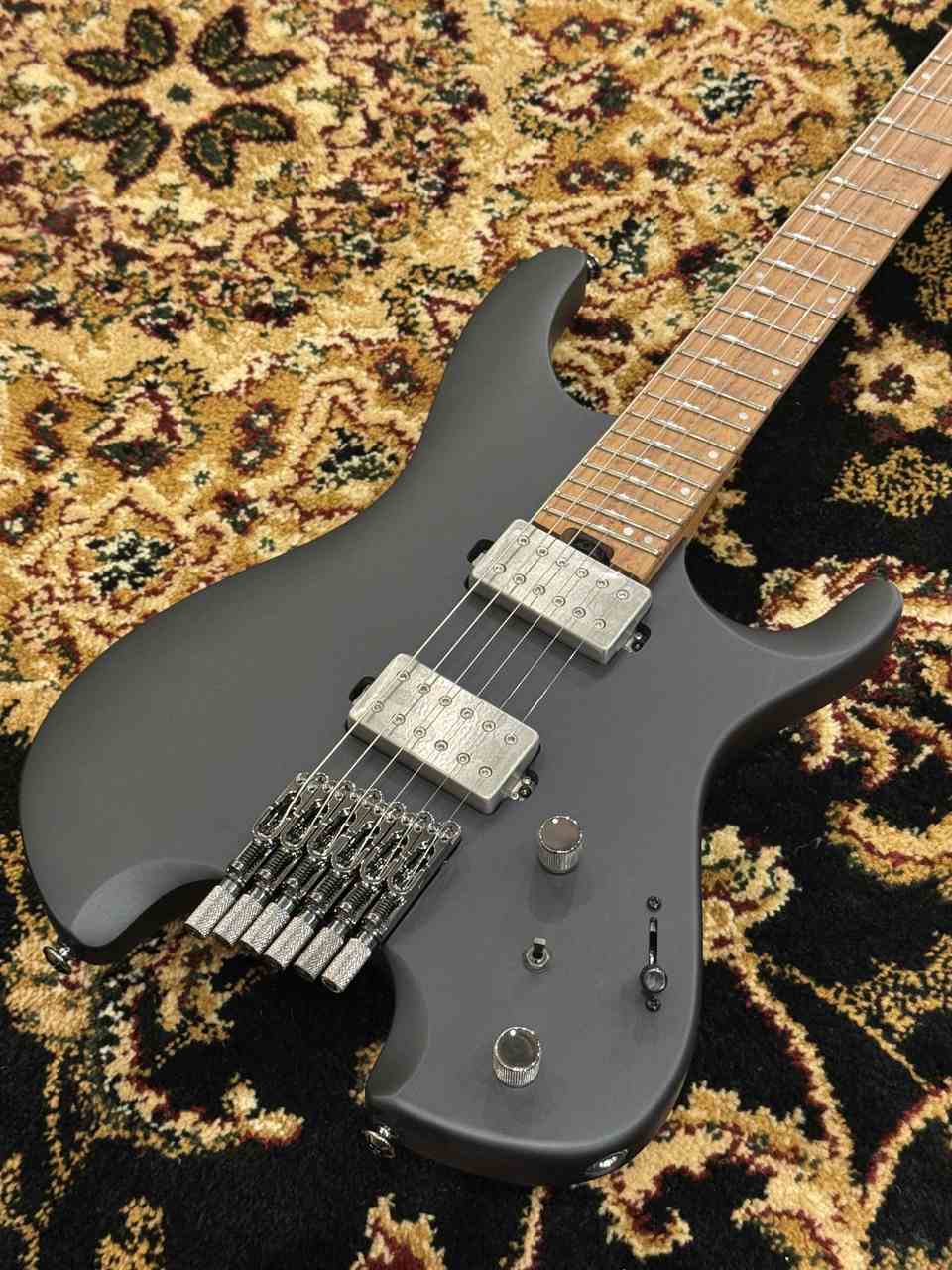 Ibanez QX52 BKF （新品）【楽器検索デジマート】
