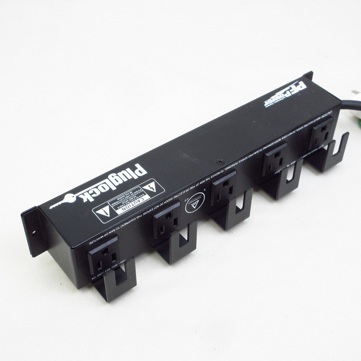 その他 FURMAN Plug Lock FURMAN Plug Lock 電源タップ 5口 1.5m プラグロック付き パワー