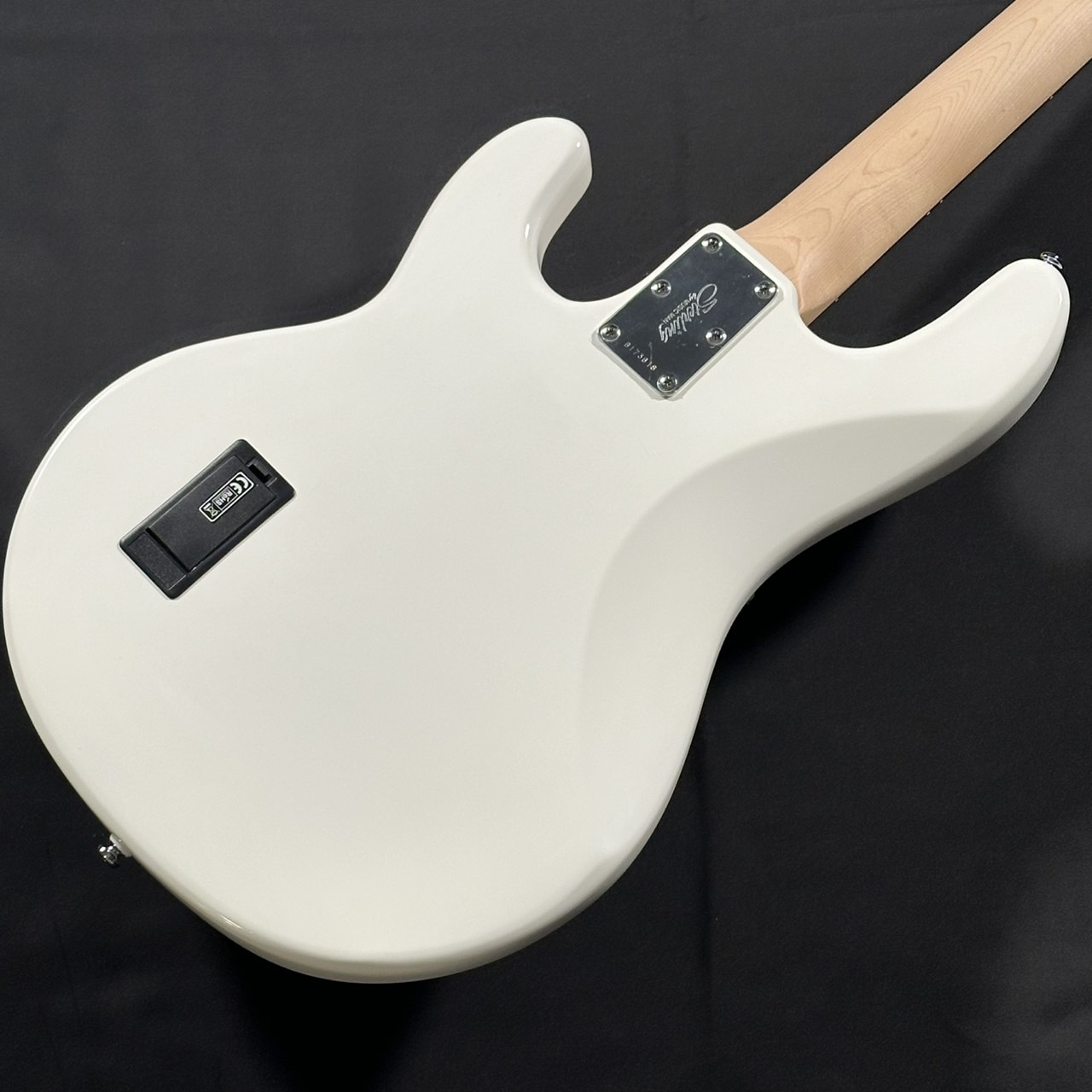 Sterling by MUSIC MAN RAY4 Olympic White Gloss エレキベース