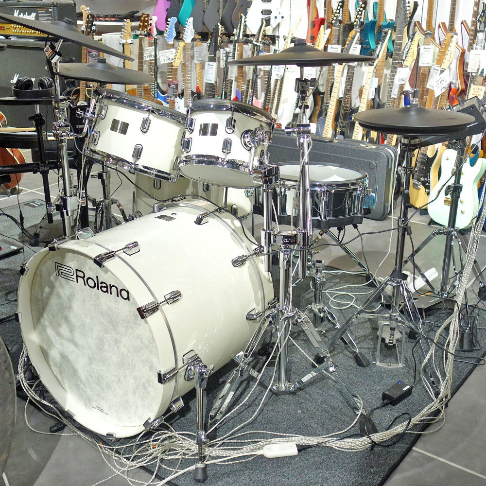 Roland V-Drums Acoustic Design VAD716-PW w/KD-22-SW & DTS-30S