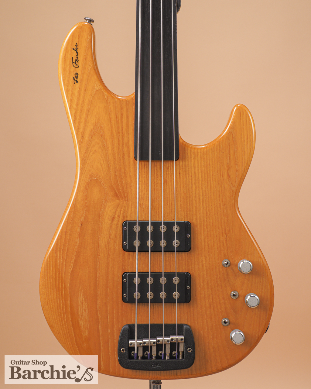 G&L L2000 Fretless（中古）【楽器検索デジマート】